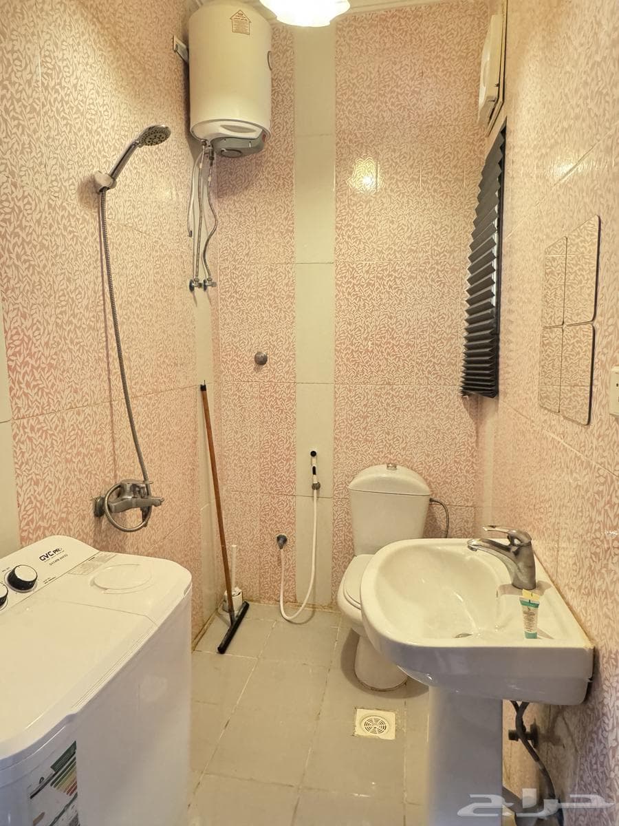 شقة 2 غرف في النعيم 25