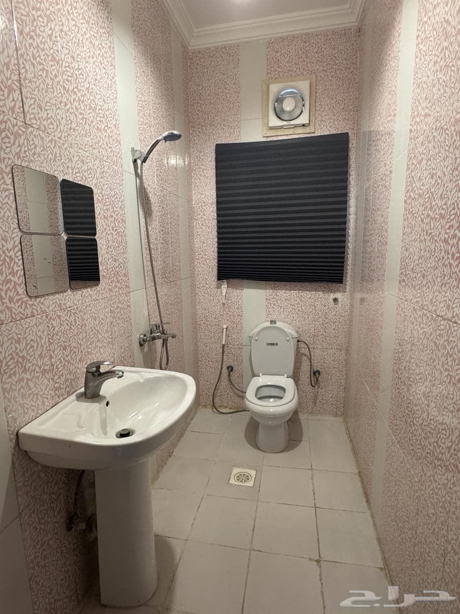 شقة 2 غرف في النعيم 26