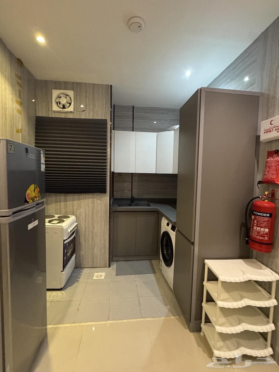 شقة 2 غرف في النعيم 8