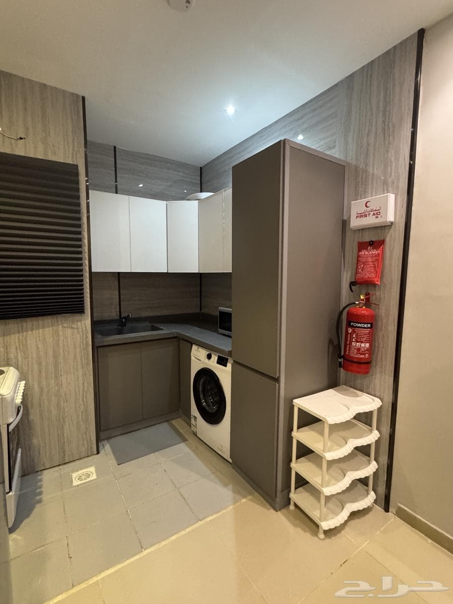 شقة 2 غرف في النعيم 9