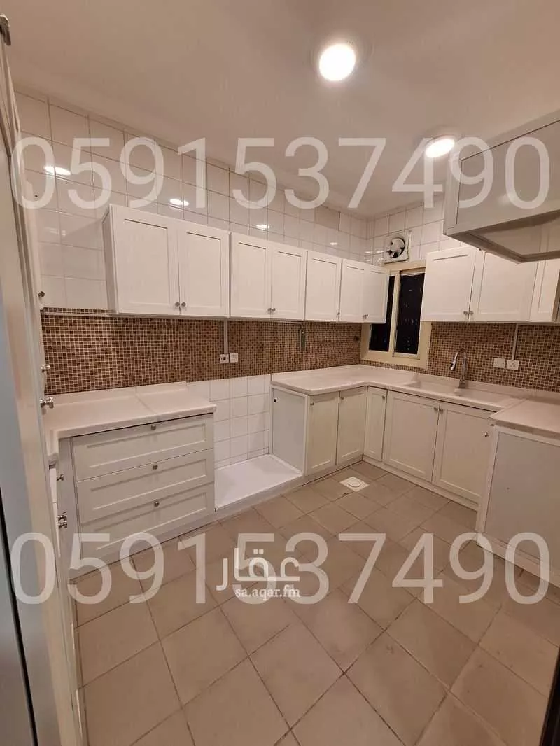 شقة 3 غرف في النعيم 10