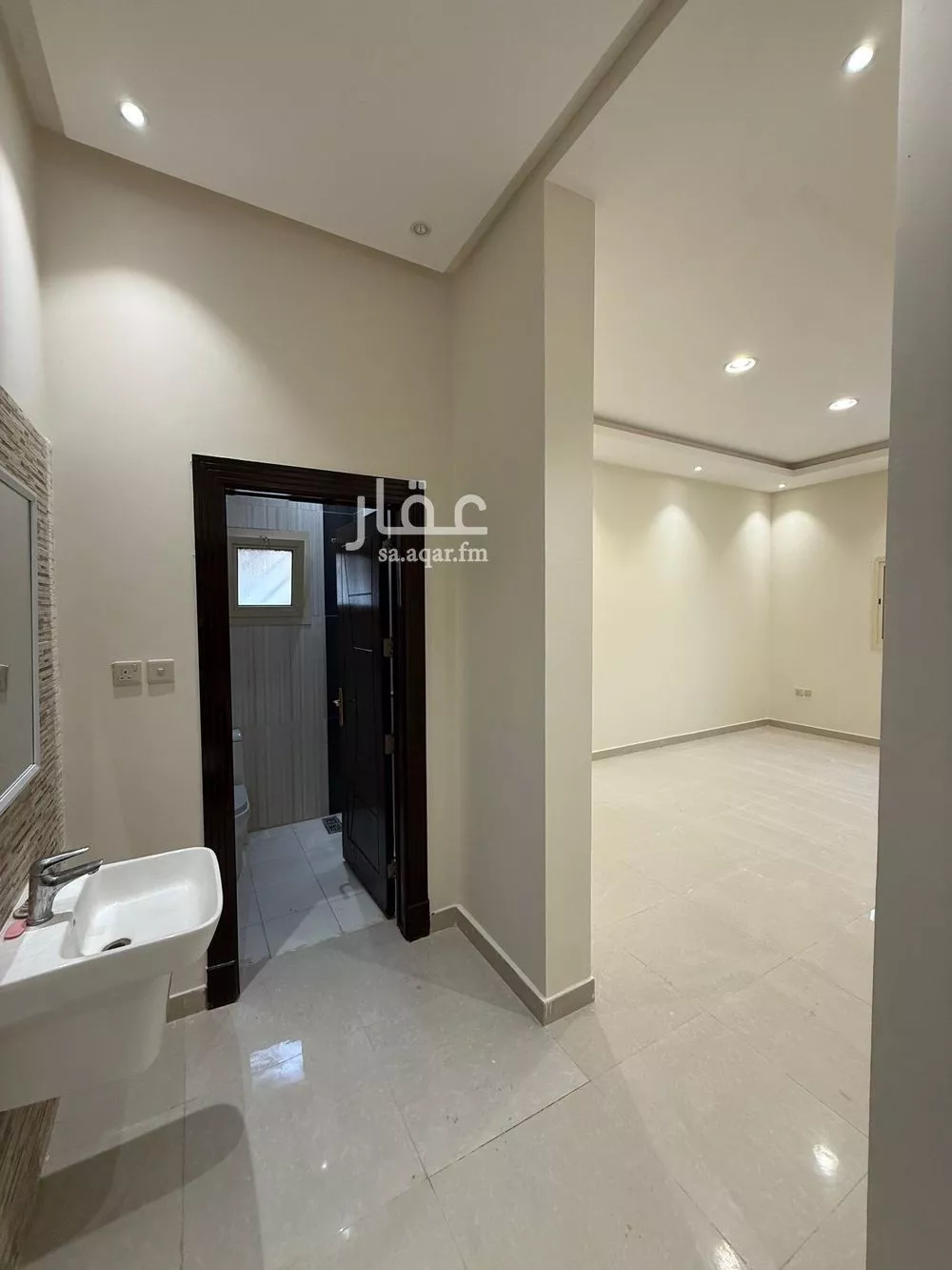 شقة 4 غرف في النرجس 7