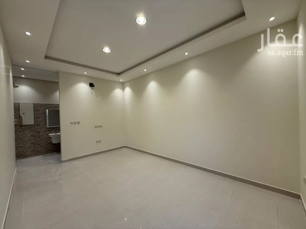 شقة 4 غرف في النرجس 8