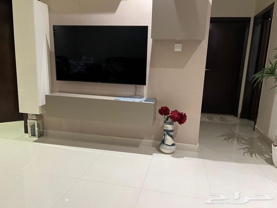 شقة 5 غرف في الزهراء 4