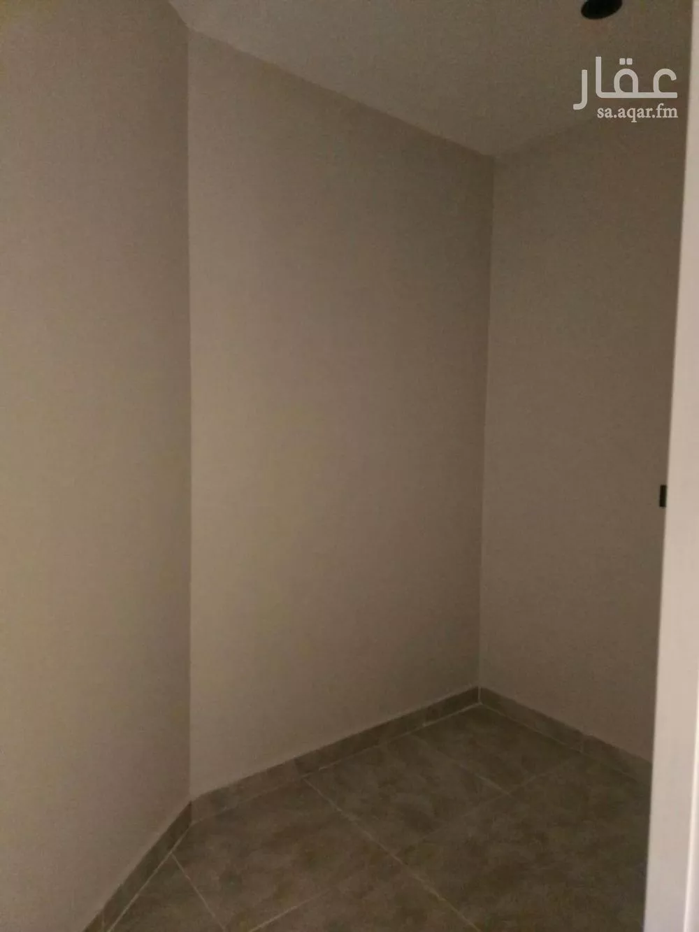 شقة 5 غرف في الشعلة 13