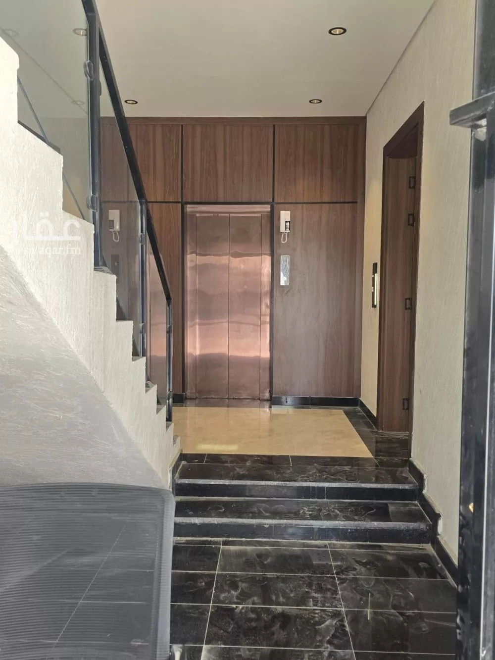 شقة 5 غرف في الشعلة 7