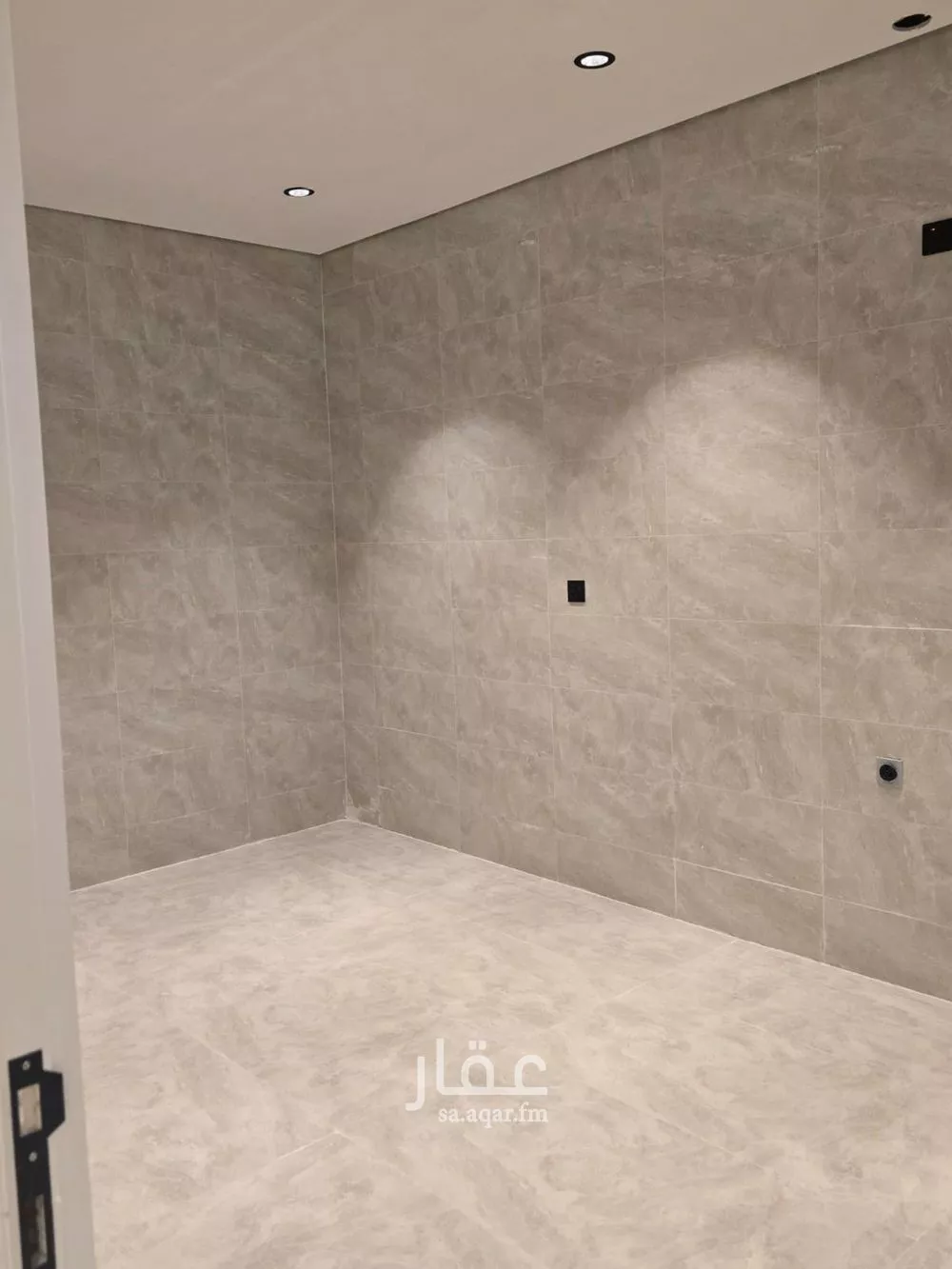 5 bedroom apartment in Ash Shulah 12