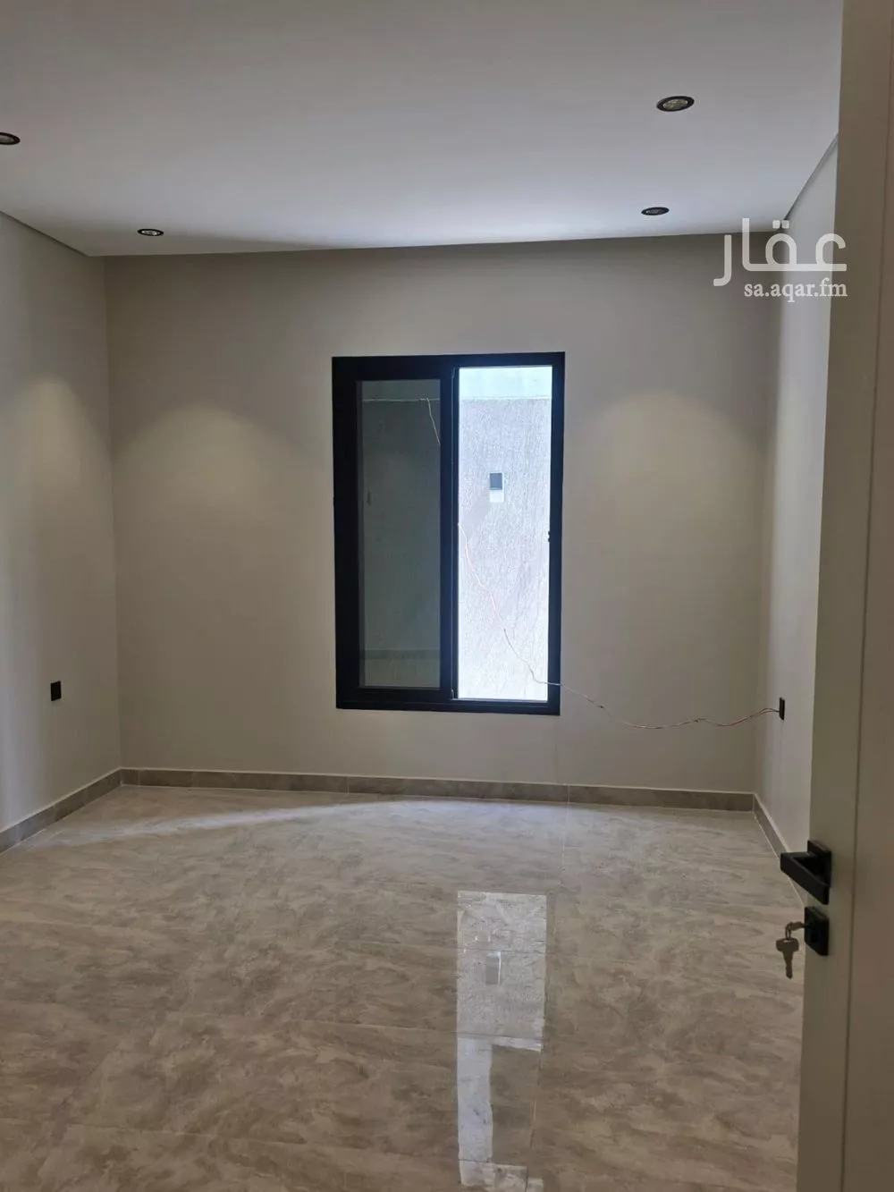 5 bedroom apartment in Ash Shulah 8