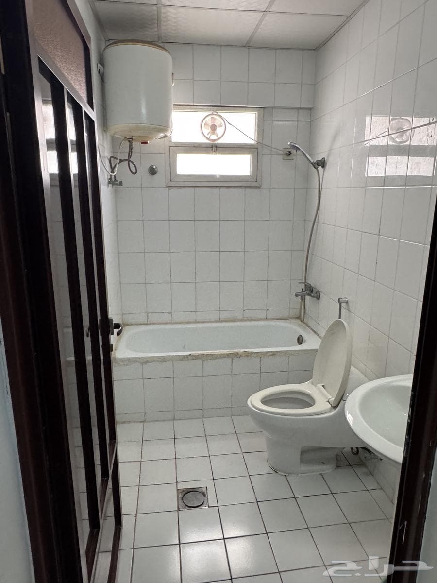 2 bedroom apartment in East Beach 3