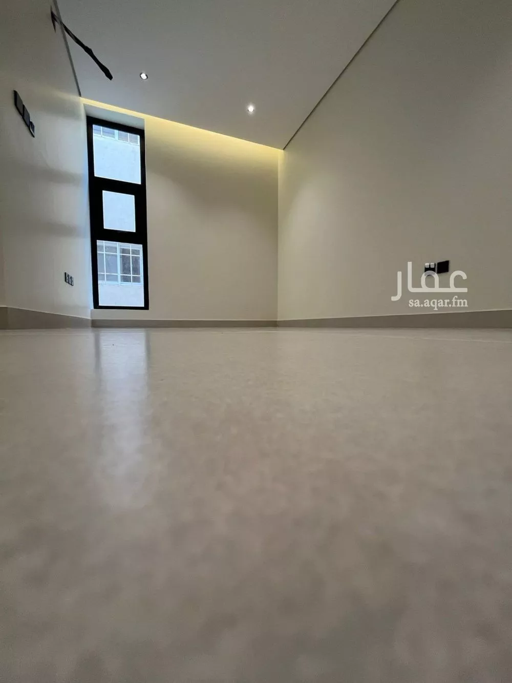 فيلا 6 غرف في المهدية 12