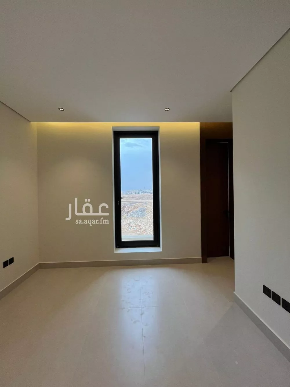 فيلا 6 غرف في المهدية 15