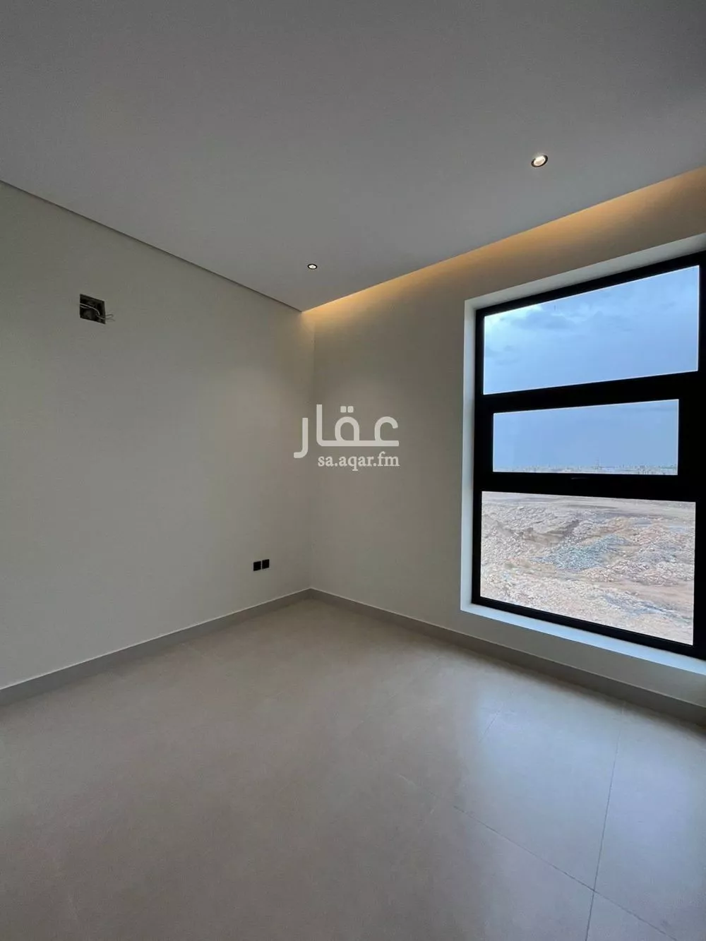 فيلا 6 غرف في المهدية 10