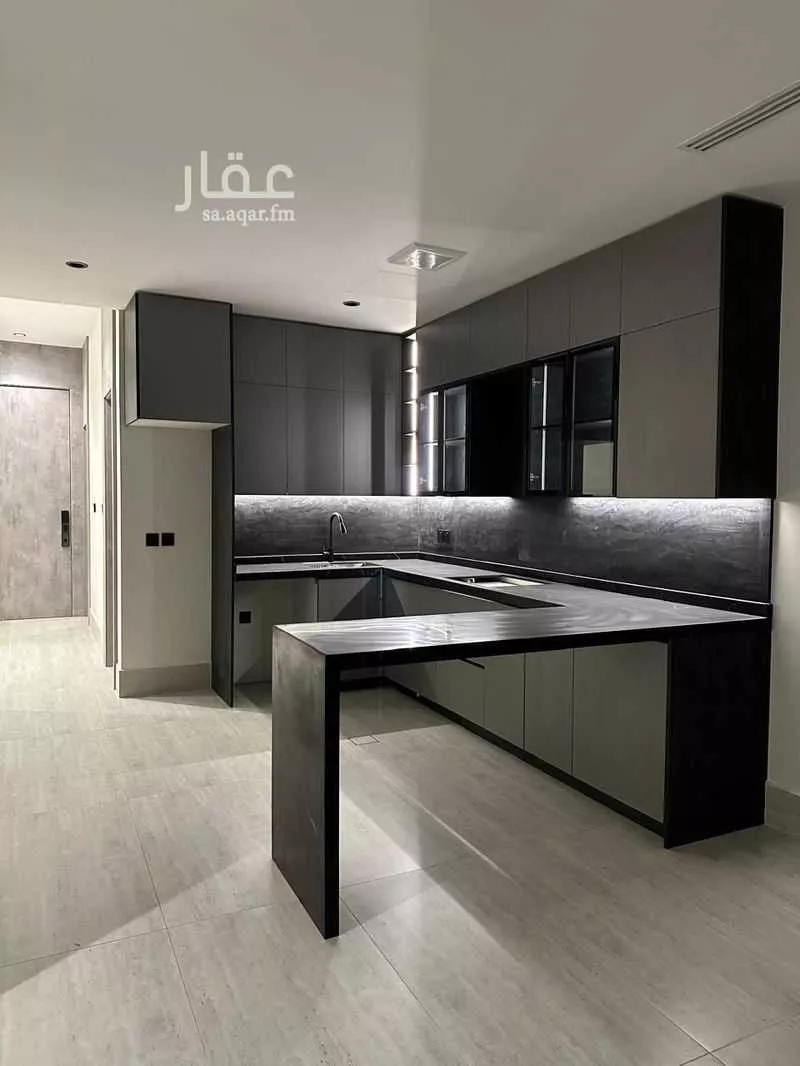 شقة 3 غرف في السيف 4