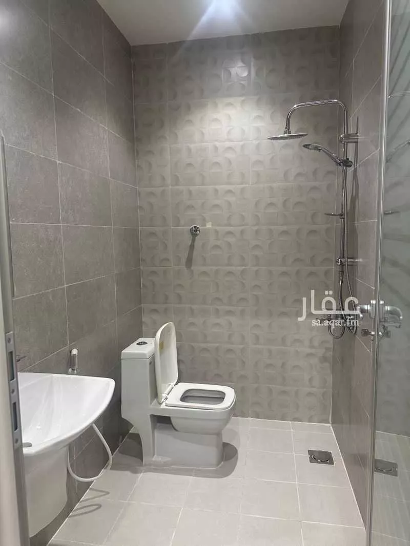 عمارة 869 م² في طيبة 1