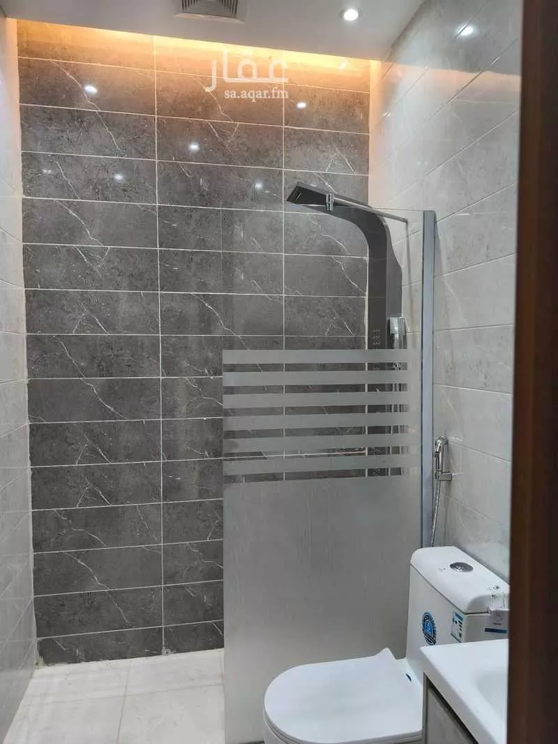 شقة 5 غرف في شظاة 6