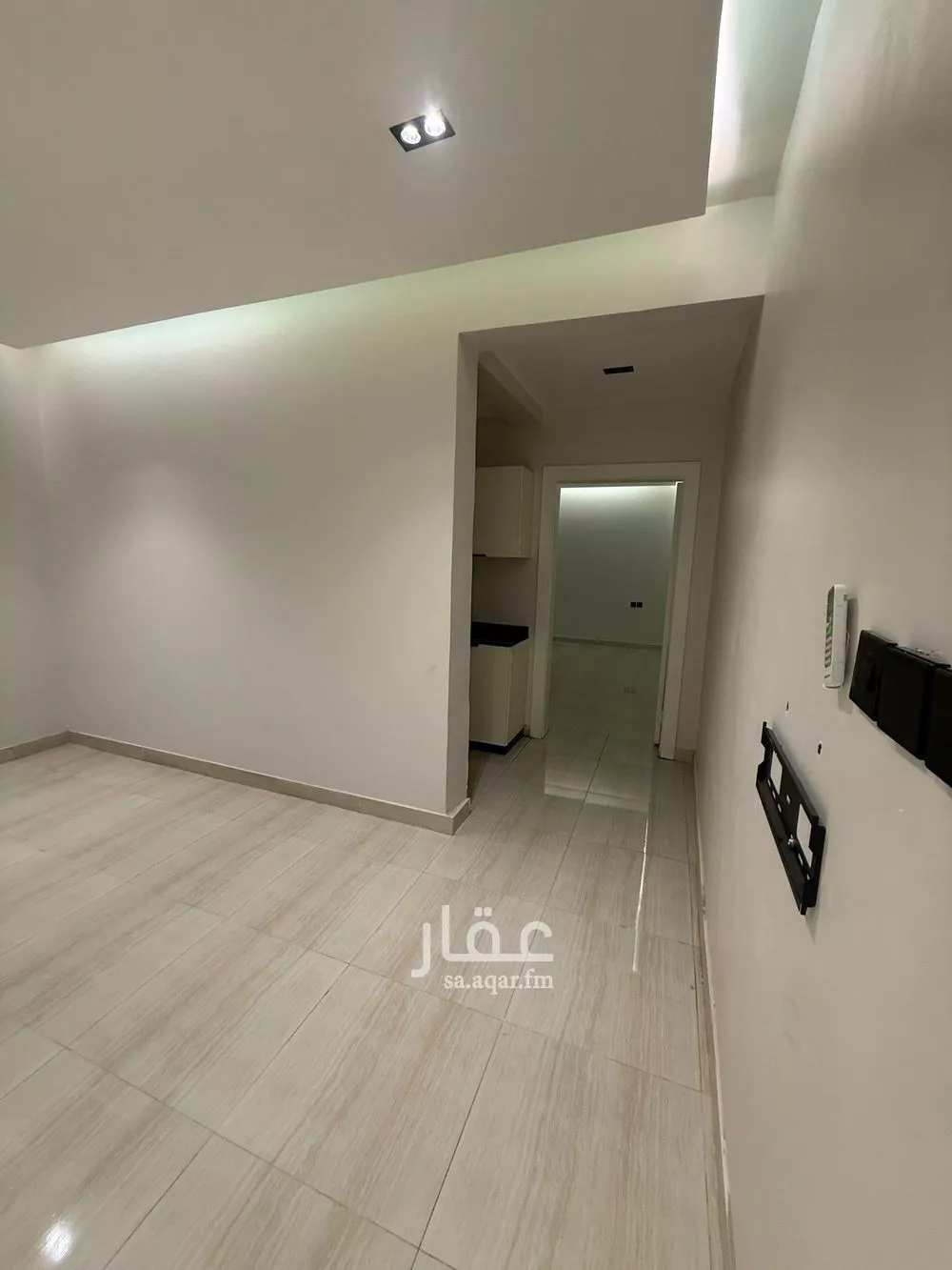 شقة 1 غرف في المونسية 5