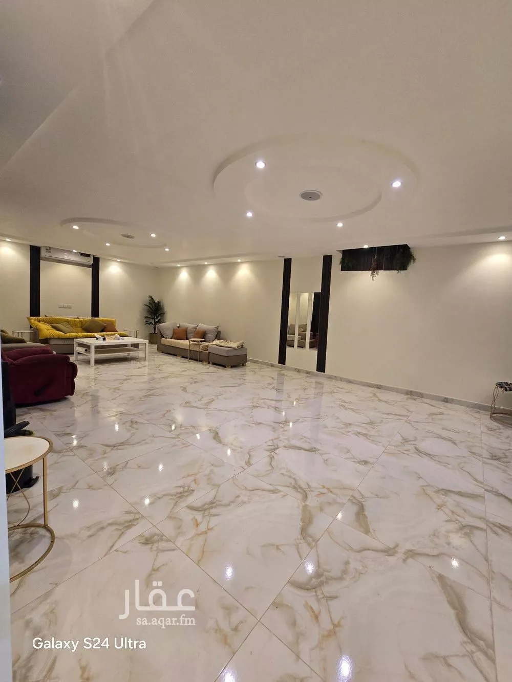 فيلا 11 غرف في الشراع 12