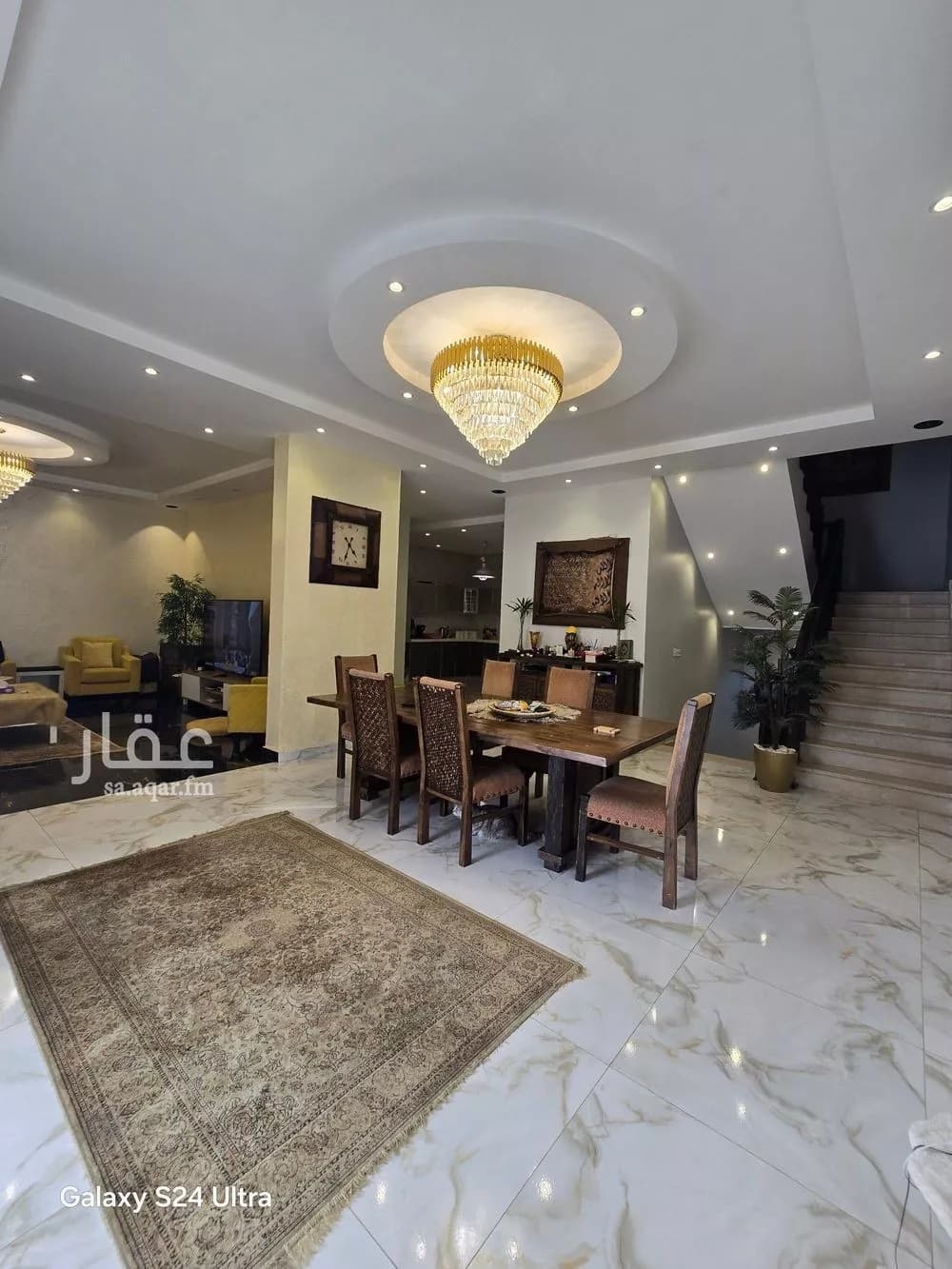 فيلا 11 غرف في الشراع 20