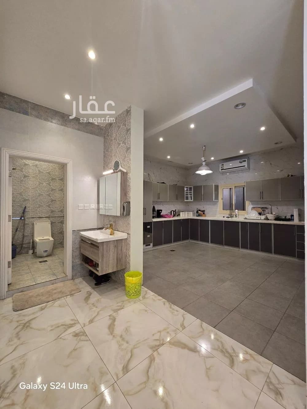 فيلا 11 غرف في الشراع 7