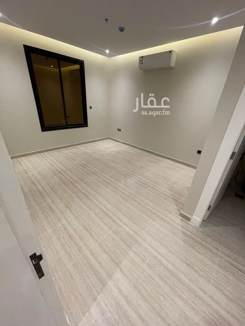 شقة 3 غرف في الرمال 7