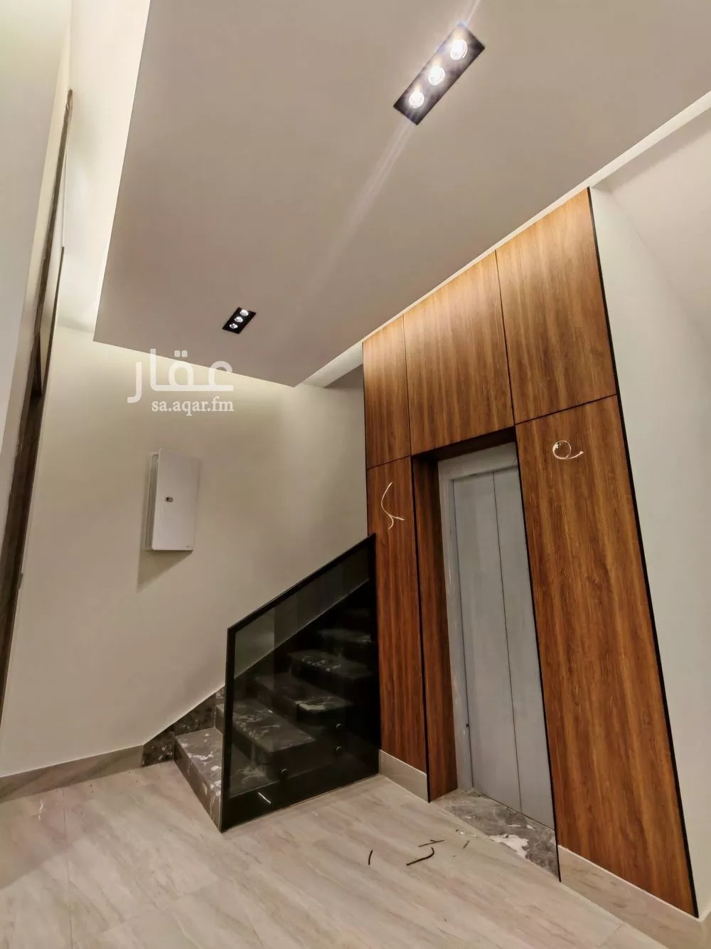 فيلا 6 غرف في الرمال 1