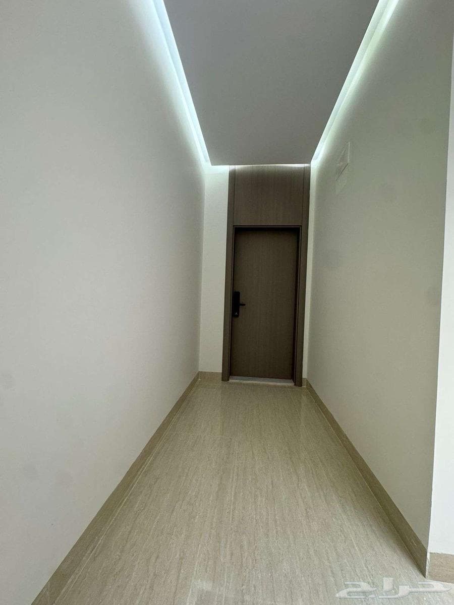 شقة 4 غرف في ولي العهد 11