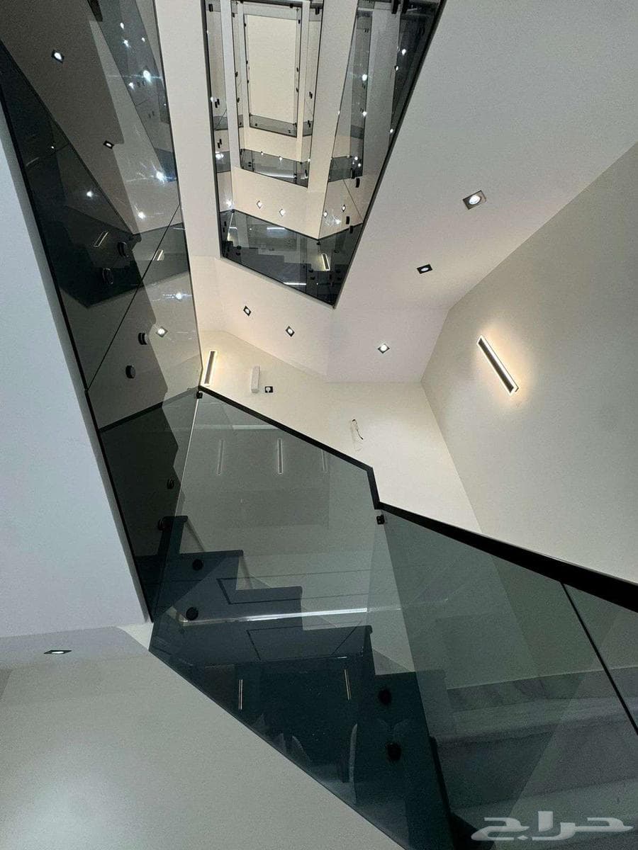 شقة 4 غرف في ولي العهد 12