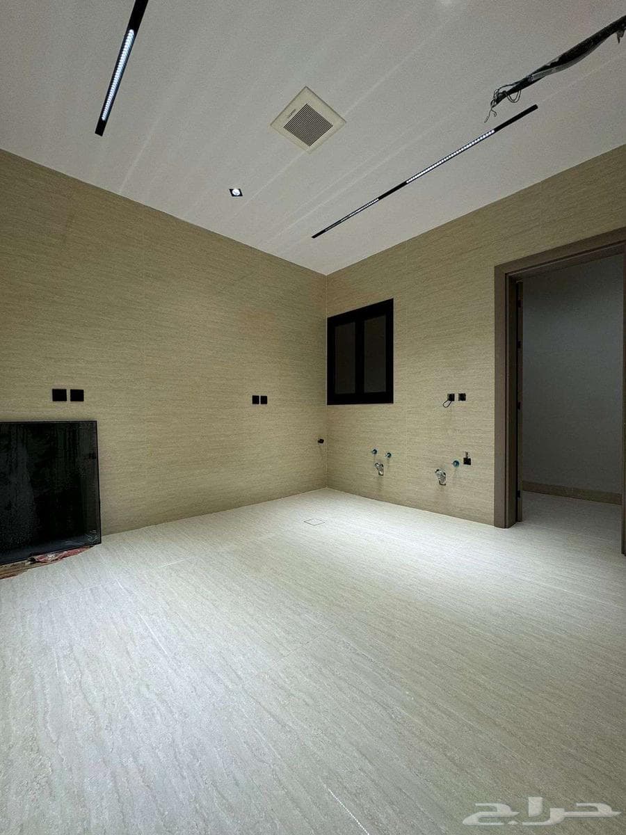 شقة 4 غرف في ولي العهد 30