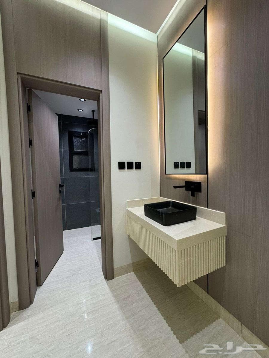 شقة 4 غرف في ولي العهد 31