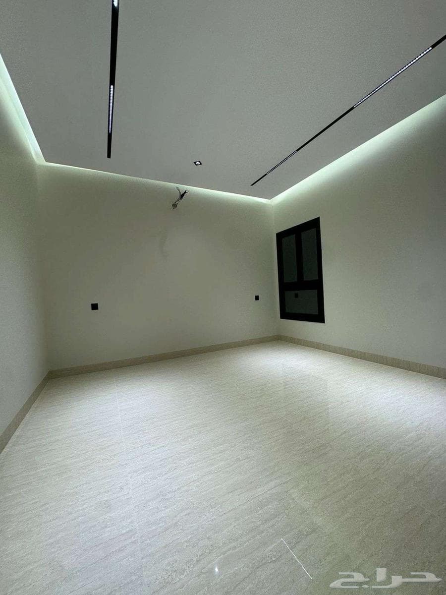 شقة 4 غرف في ولي العهد 32