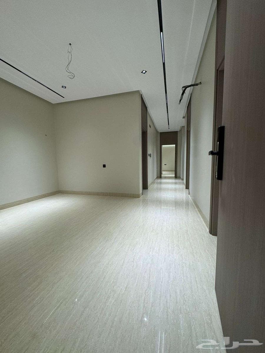 شقة 4 غرف في ولي العهد 40