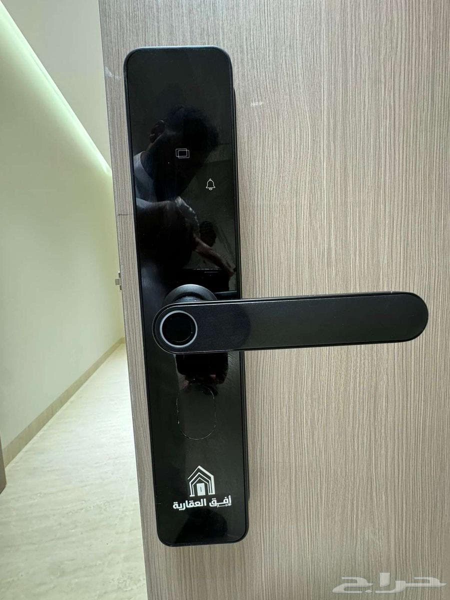 شقة 4 غرف في ولي العهد 44