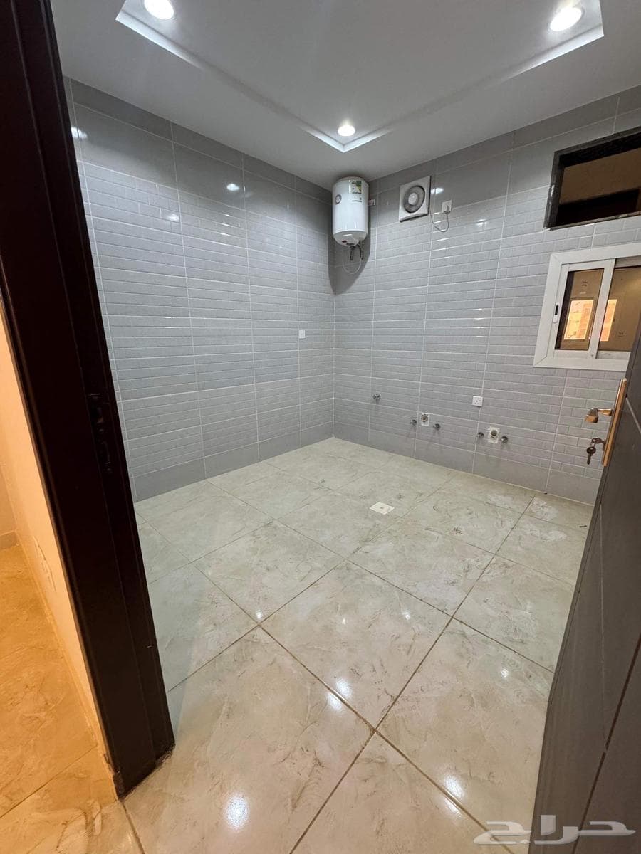 شقة 3 غرف في ولي العهد 5