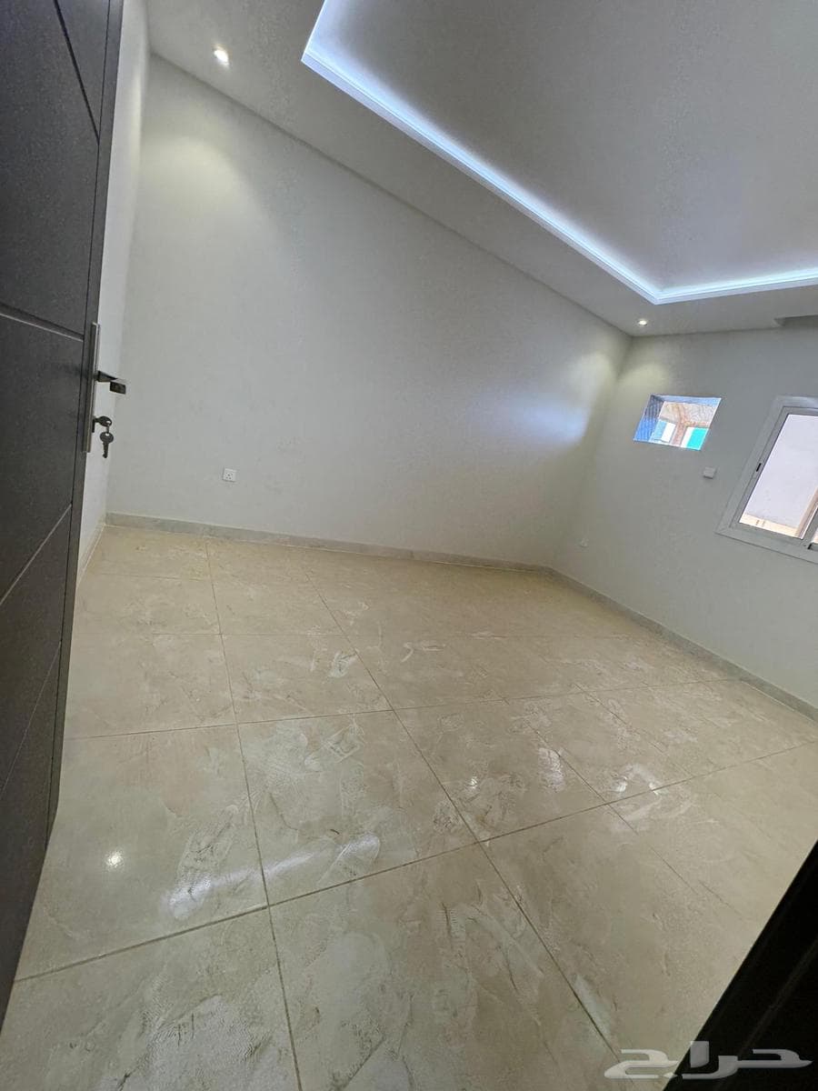 شقة 3 غرف في ولي العهد 6