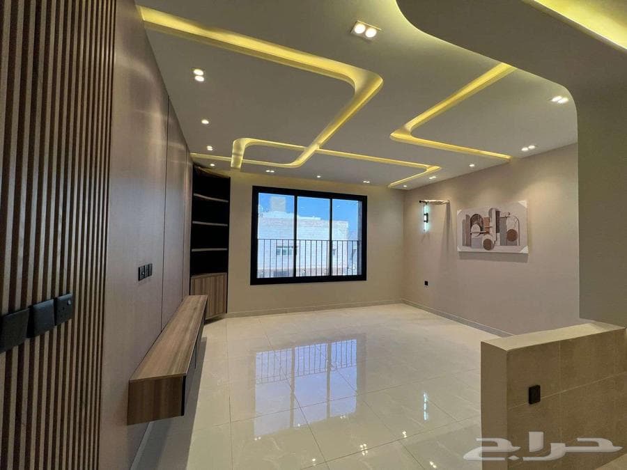 شقة 5 غرف في ولي العهد 12