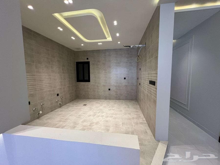 شقة 5 غرف في ولي العهد 17