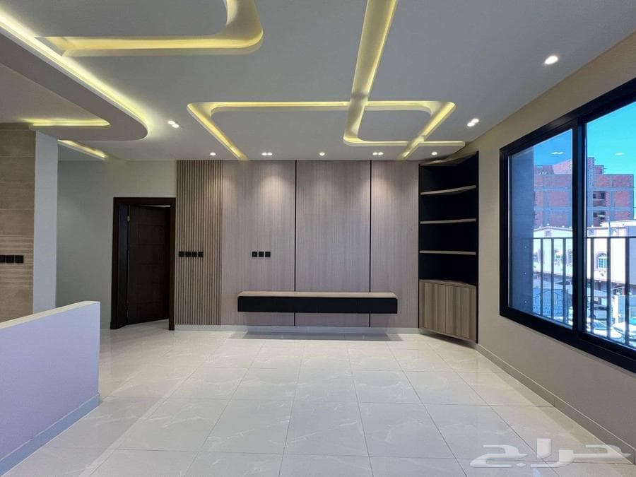 شقة 5 غرف في ولي العهد 4