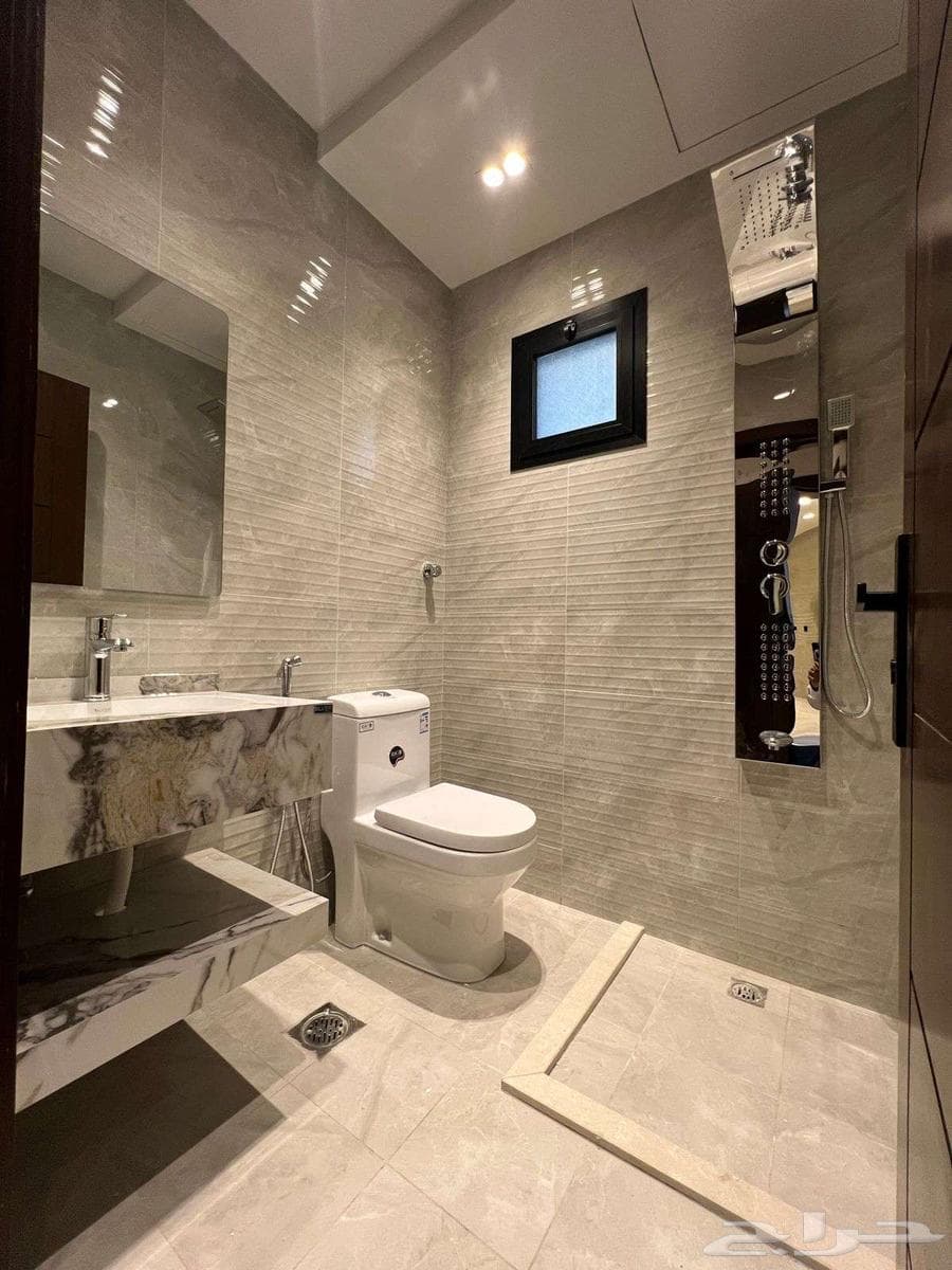 شقة 5 غرف في ولي العهد 6