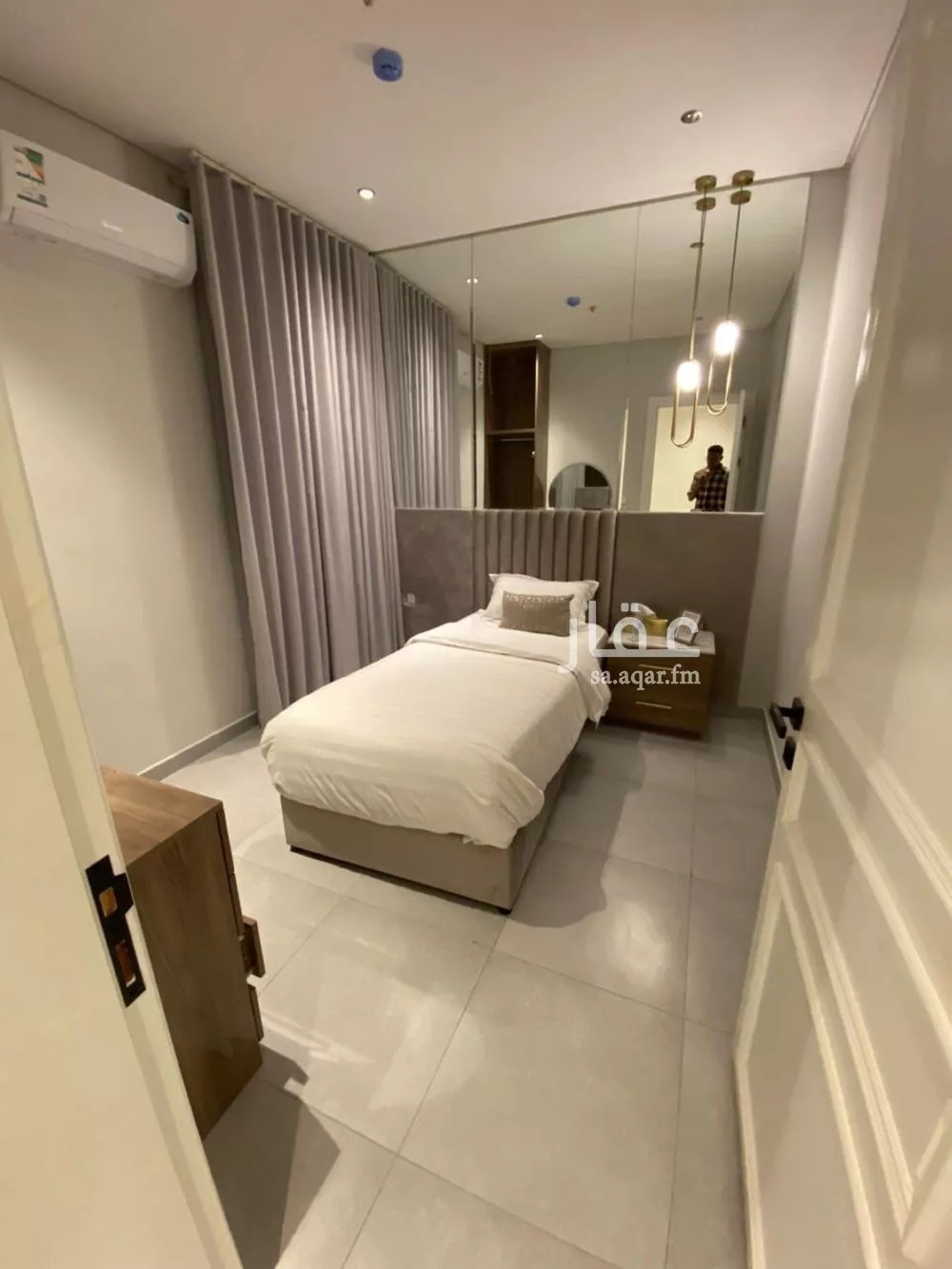 شقة 3 غرف في الملقا 4