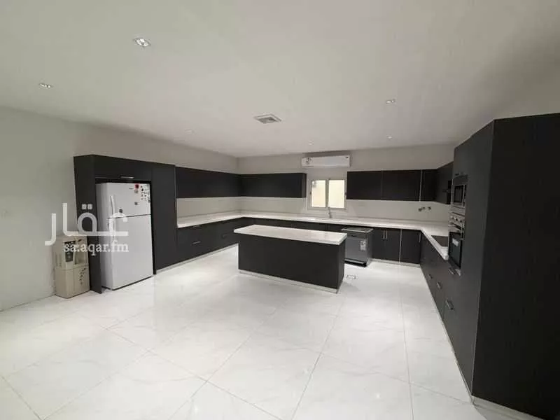 فيلا 4 غرف في البحيرة 16