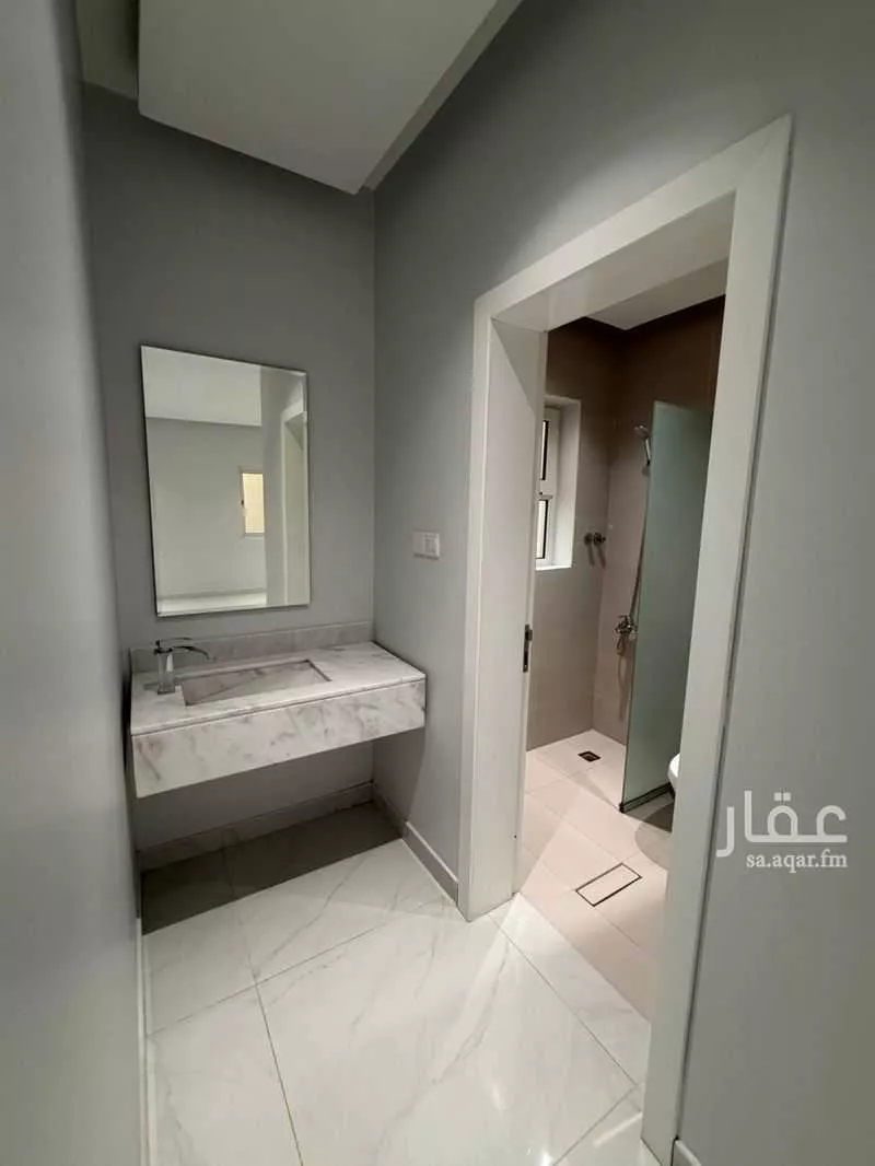 فيلا 4 غرف في البحيرة 21