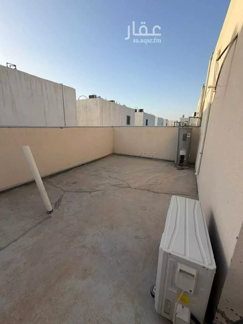 فيلا 4 غرف في البحيرة 26