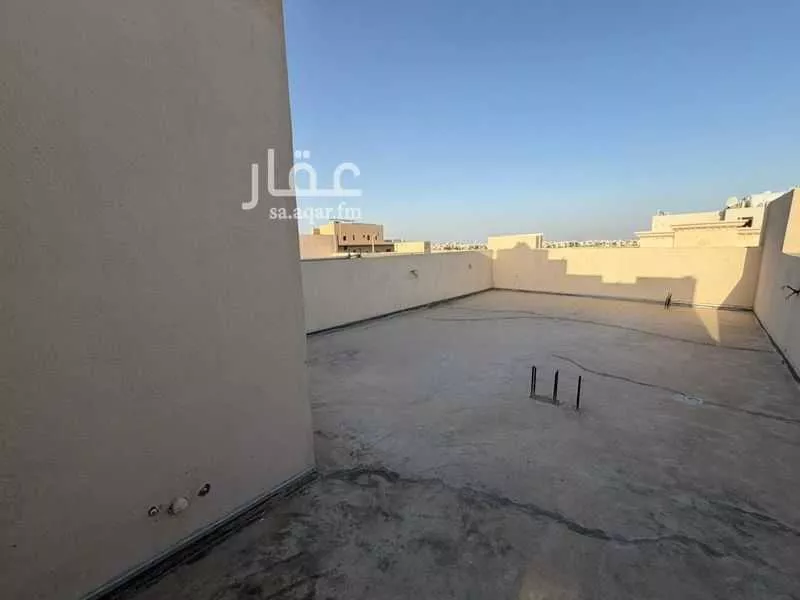 فيلا 4 غرف في البحيرة 27