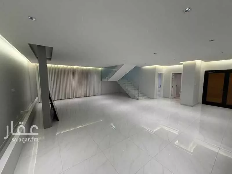 فيلا 4 غرف في البحيرة 5