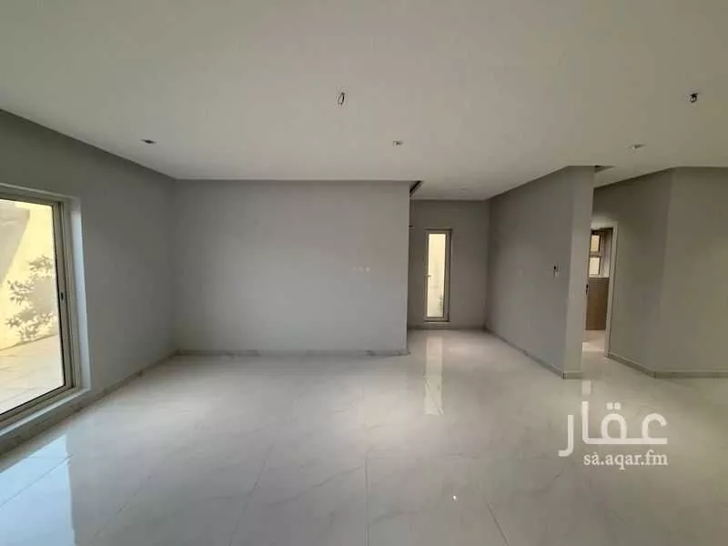 فيلا 4 غرف في البحيرة 10