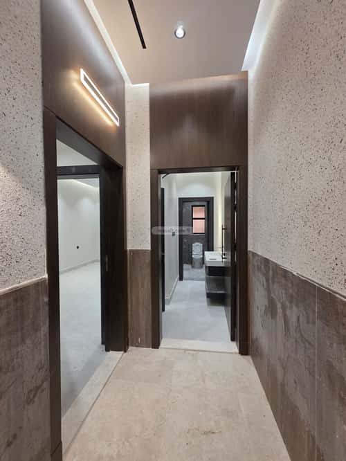 شقة  في الروضة 3