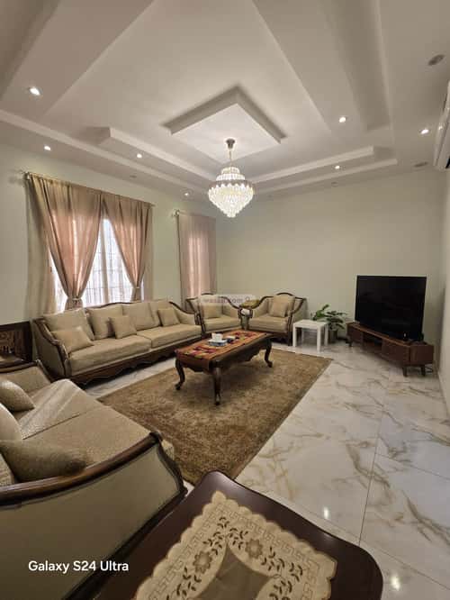 فيلا 11 غرف في الشراع 2