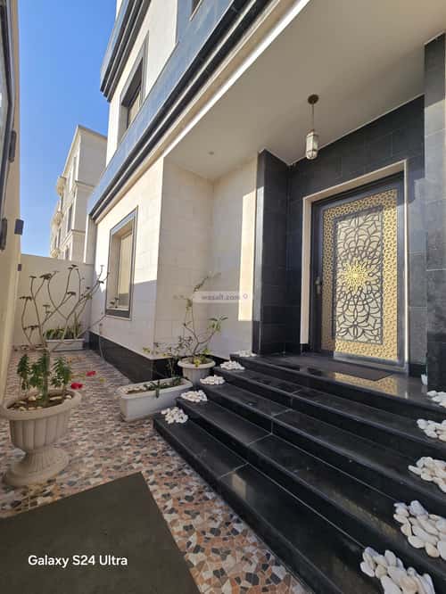 فيلا 11 غرف في الشراع 19