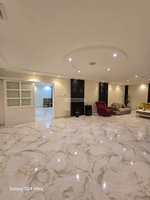 فيلا 11 غرف في الشراع 20