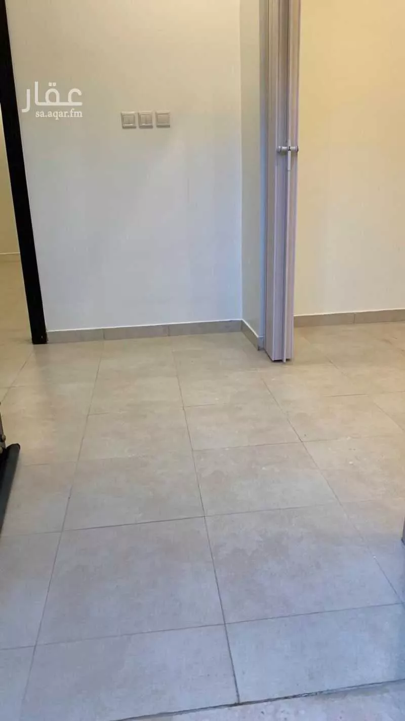 فيلا 8 غرف في الياسمين 7